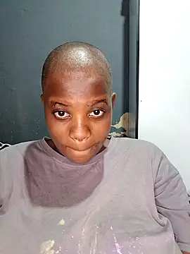 Bigchoccojugsxx online show from February 21, 10:11 pm