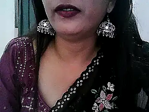 Model-Tanya online show from February 2, 4:54 pm