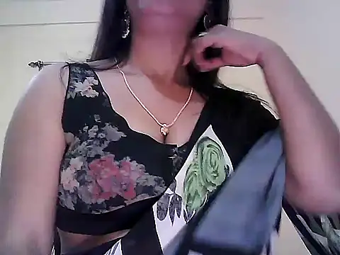 Model-Tanya online show from January 17, 9:07 pm