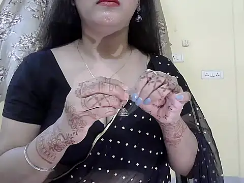 Snapshot of Model-Tanya chatting on April 19, 12:04 pm Model-Tanya online show from April 19, 12:04 pm