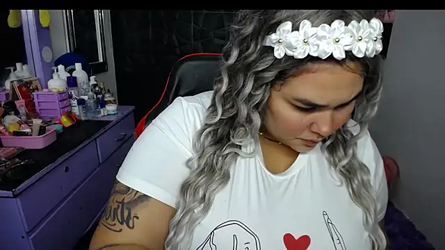 Fernanda Big Boobs online show from January 12, 6:39 am