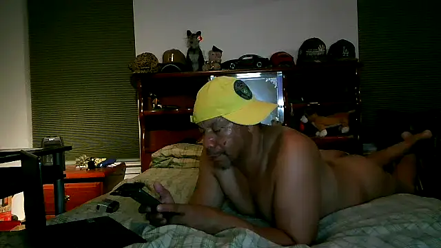 pimpdaddy4ever online show from May 14, 3:35 am