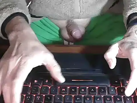 Adri gard online show from March 3, 9:05 pm