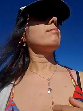 Snapshot of Reinacatchile chatting on January 1, 9:52 pm Reinacatchile online show from January 1, 9:52 pm
