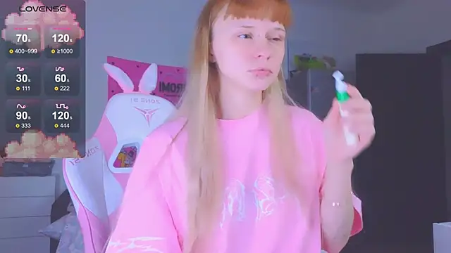 Milia Parker online show from November 6, 10:21 pm