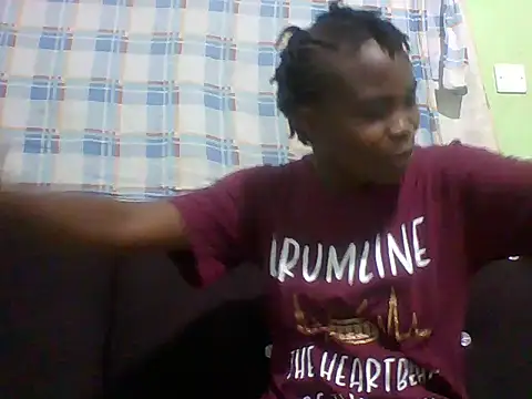 sexxyqueenn22 online show from October 7, 10:07 pm