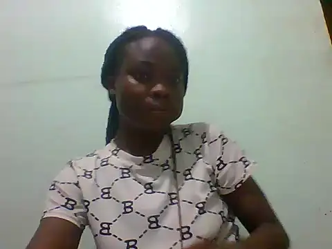 sexxyqueenn22 online show from November 30, 4:11 pm