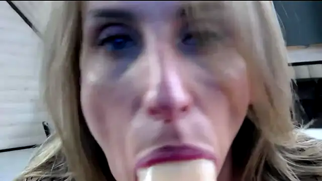 MissEla online show from December 14, 9:29 am