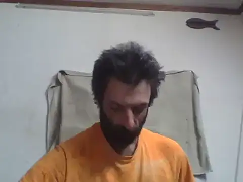 Snapshot of BigPeter6987 chatting on December 10, 1:11 pm BigPeter6987 online show from December 10, 1:11 pm