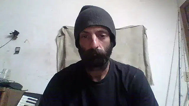 Snapshot of BigPeter6987 chatting on December 22, 3:55 am BigPeter6987 online show from December 22, 3:55 am