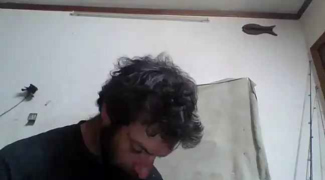 Snapshot of BigPeter6987 chatting on December 24, 11:55 pm BigPeter6987 online show from December 24, 11:55 pm