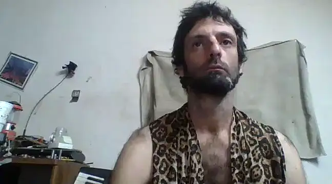 Snapshot of BigPeter6987 chatting on December 28, 6:08 pm BigPeter6987 online show from December 28, 6:08 pm