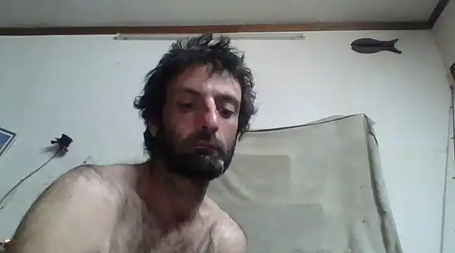 Snapshot of BigPeter6987 chatting on December 31, 3:12 am BigPeter6987 online show from December 31, 3:12 am
