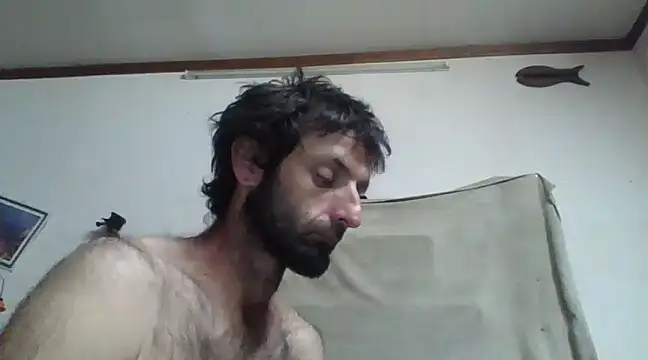Snapshot of BigPeter6987 chatting on December 31, 11:31 am BigPeter6987 online show from December 31, 11:31 am