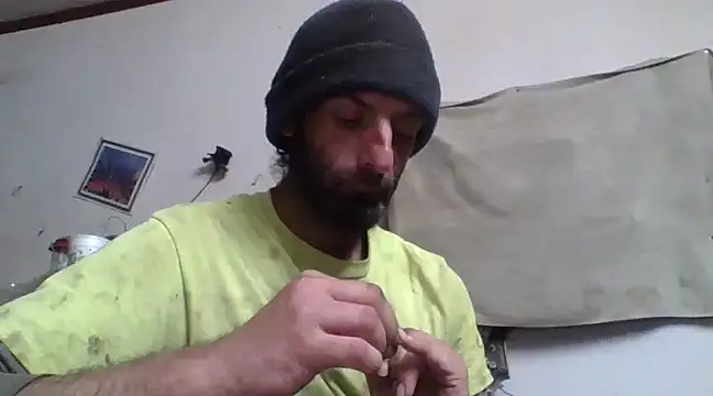 Snapshot of BigPeter6987 chatting on January 4, 7:13 pm BigPeter6987 online show from January 4, 7:13 pm