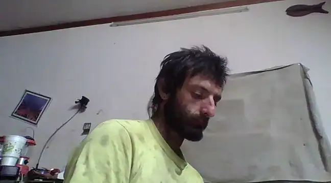 Snapshot of BigPeter6987 chatting on January 6, 11:52 pm BigPeter6987 online show from January 6, 11:52 pm