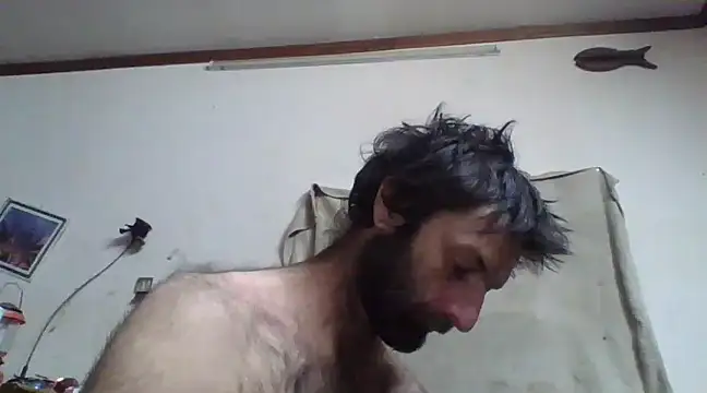 Snapshot of BigPeter6987 chatting on January 7, 10:01 am BigPeter6987 online show from January 7, 10:01 am