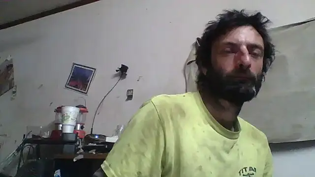 Snapshot of BigPeter6987 chatting on January 15, 1:34 am BigPeter6987 online show from January 15, 1:34 am