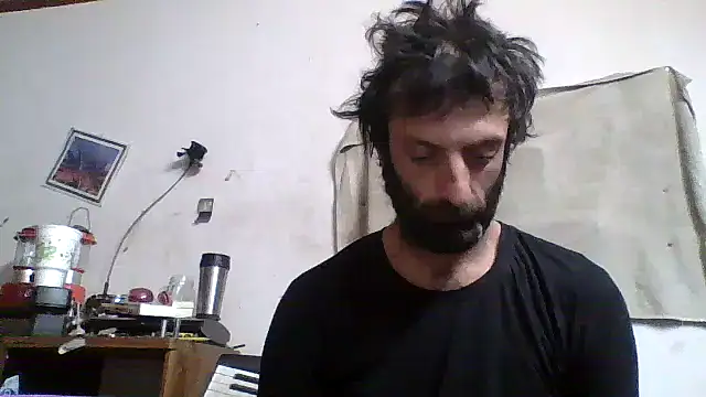 Snapshot of BigPeter6987 chatting on January 20, 6:32 pm BigPeter6987 online show from January 20, 6:32 pm