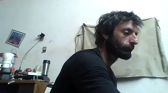 Snapshot of BigPeter6987 chatting on January 21, 2:22 am BigPeter6987 online show from January 21, 2:22 am