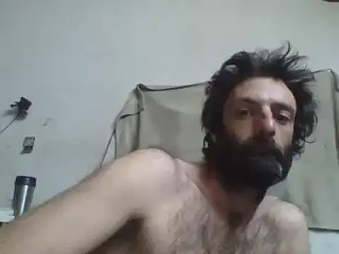 Snapshot of BigPeter6987 chatting on January 27, 12:22 am BigPeter6987 online show from January 27, 12:22 am