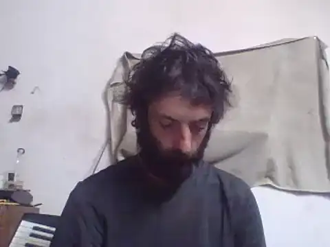 Snapshot of BigPeter6987 chatting on February 13, 2:12 am BigPeter6987 online show from February 13, 2:12 am