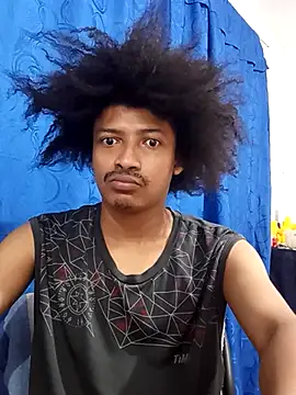 Snapshot of Leunamt chatting on April 13, 4:51 am Leunamt online show from April 13, 4:51 am