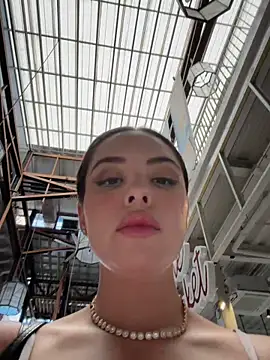 Alirawrz online show from March 15, 3:23 am