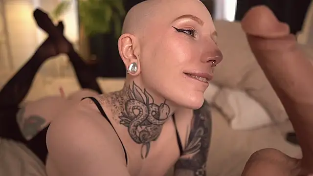 ifuckingtoy  online show from March 18, 11:52 am