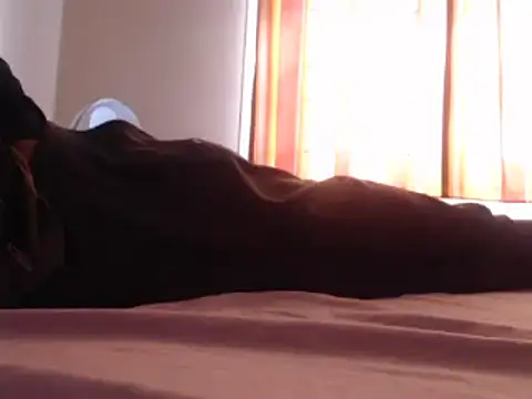 Snapshot of gentleman404040 chatting on December 3, 11:55 am gentleman404040 online show from December 3, 11:55 am