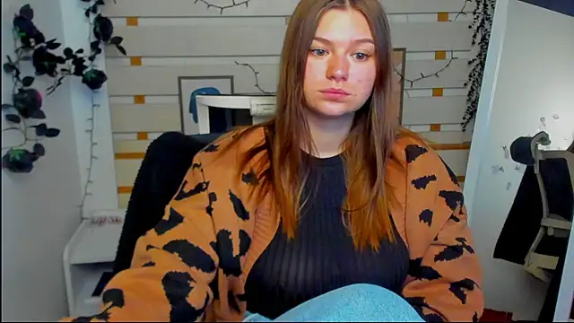 Snapshot of Josephine_Kiss chatting on April 26, 7:28 am Josephine Kiss online show from April 26, 7:28 am