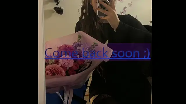 Snapshot of Josephine_Kiss chatting on May 3, 1:06 pm Josephine Kiss online show from May 3, 1:06 pm