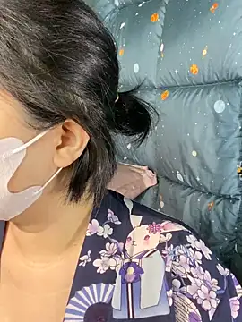 Snapshot of ninini92 chatting on January 11, 1:11 pm ninini92 online show from January 11, 1:11 pm