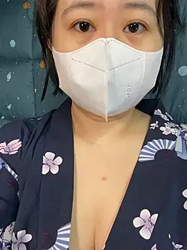 Snapshot of ninini92 chatting on January 26, 1:15 pm ninini92 online show from January 26, 1:15 pm