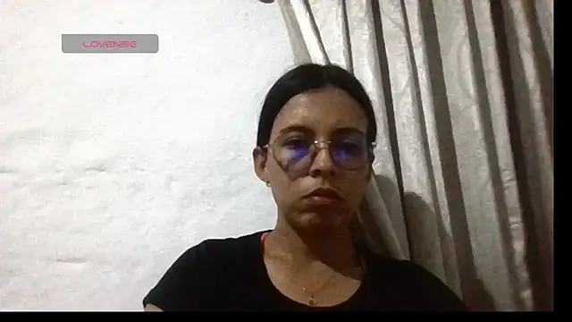 Snapshot of stefany_sexxx chatting on February 22, 11:47 pm stefany sexxx online show from February 22, 11:47 pm