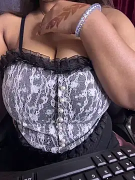 Ritu-Babe online show from January 5, 7:17 pm