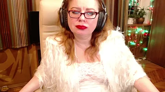 Miss Tress online show from January 6, 11:07 pm