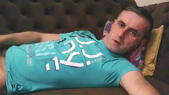 Snapshot of stevenpit chatting on March 13, 7:06 pm stevenpit online show from March 13, 7:06 pm