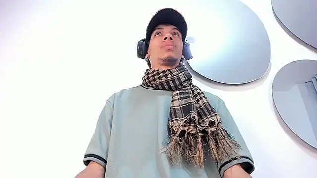 TomyMosterCock online show from January 3, 2:10 am