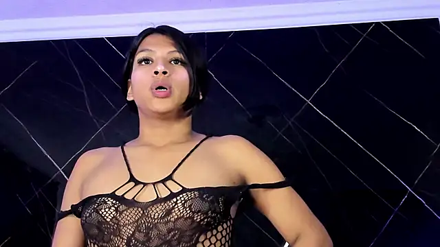 KimberlyCutee online show from November 29, 12:30 pm