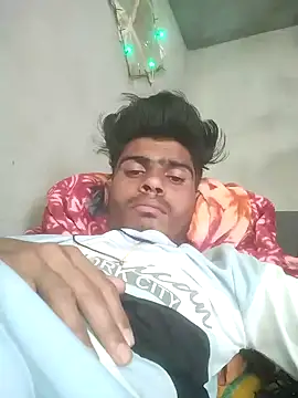 Snapshot of Yasha_14C_Creator chatting on February 17, 9:24 am Yasha 14C Creator online show from February 17, 9:24 am