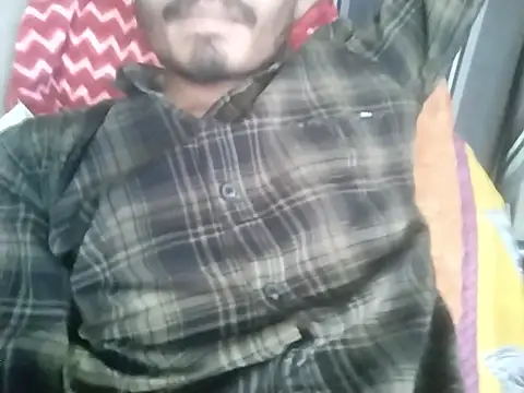 Snapshot of Yasha_14C_Creator chatting on March 18, 4:15 am Yasha 14C Creator online show from March 18, 4:15 am