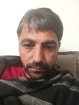 Snapshot of Muratcanik44 chatting on February 21, 1:50 am Muratcanik44 online show from February 21, 1:50 am