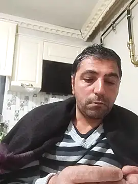 Snapshot of Muratcanik44 chatting on March 1, 11:18 pm Muratcanik44 online show from March 1, 11:18 pm