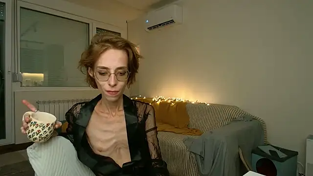 Snapshot of amber_quell_here chatting on July 10, 4:31 pm amber quell here online show from July 10, 4:31 pm