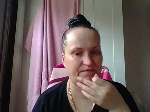 Snapshot of _squirty_cum_lady_ chatting on February 21, 12:50 pm squirty cum lady online show from February 21, 12:50 pm