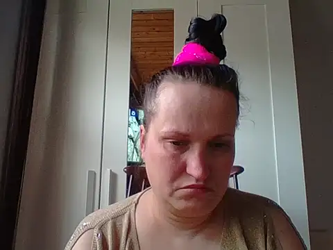 Snapshot of _squirty_cum_lady_ chatting on February 25, 1:06 pm squirty cum lady online show from February 25, 1:06 pm