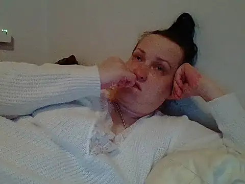 Snapshot of _squirty_cum_lady_ chatting on February 26, 11:04 pm squirty cum lady online show from February 26, 11:04 pm