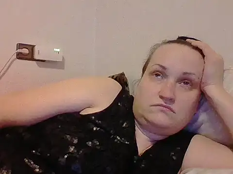 Snapshot of _squirty_cum_lady_ chatting on March 4, 9:54 pm squirty cum lady online show from March 4, 9:54 pm