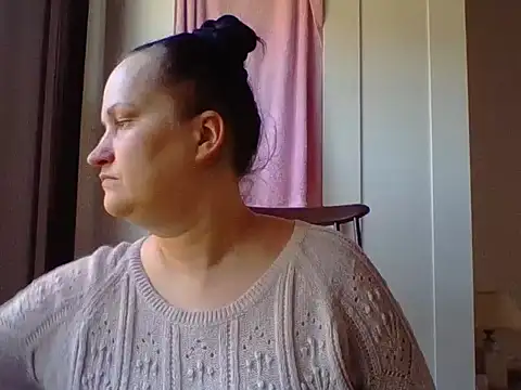 Snapshot of _squirty_cum_lady_ chatting on March 5, 2:34 pm squirty cum lady online show from March 5, 2:34 pm